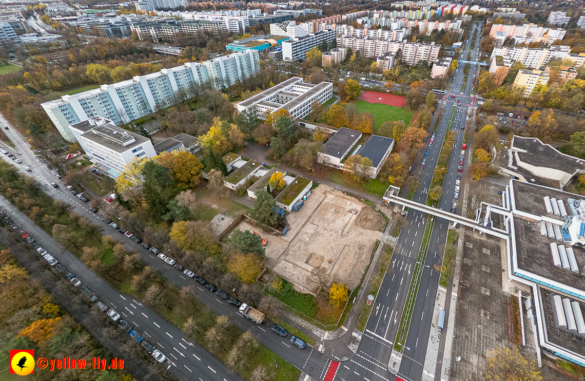 19.11.2022 - Luftbilder von der Baustelle an der Quiddestraße 'Haus für Kinder' in Neuperlach